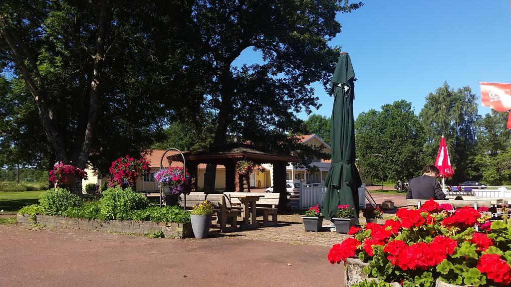 Basto Hotel & Stugby Palsbole Zewnętrze zdjęcie