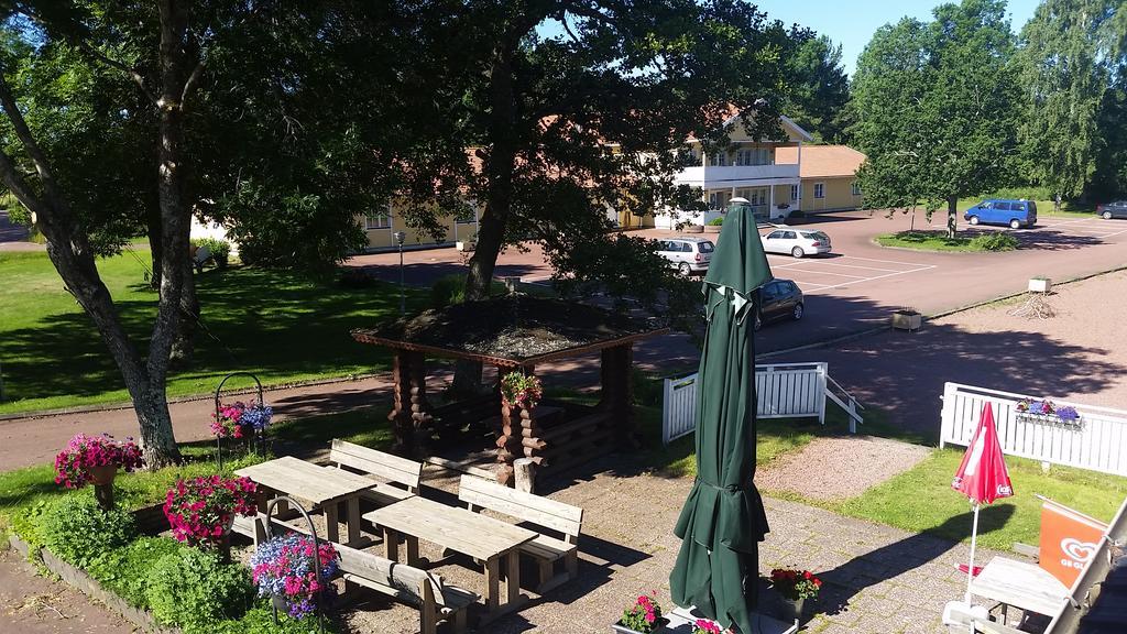 Basto Hotel & Stugby Palsbole Zewnętrze zdjęcie