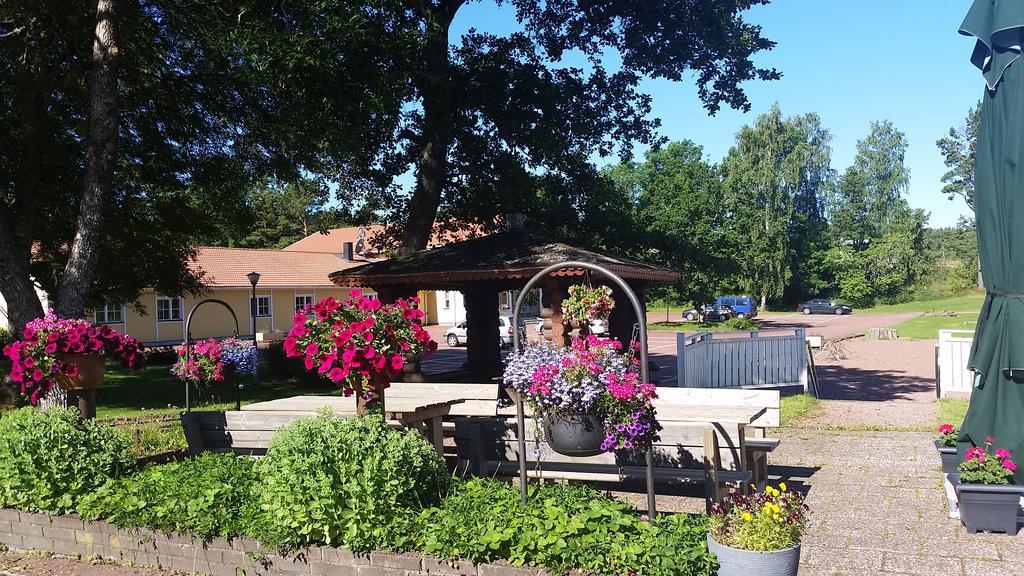Basto Hotel & Stugby Palsbole Zewnętrze zdjęcie