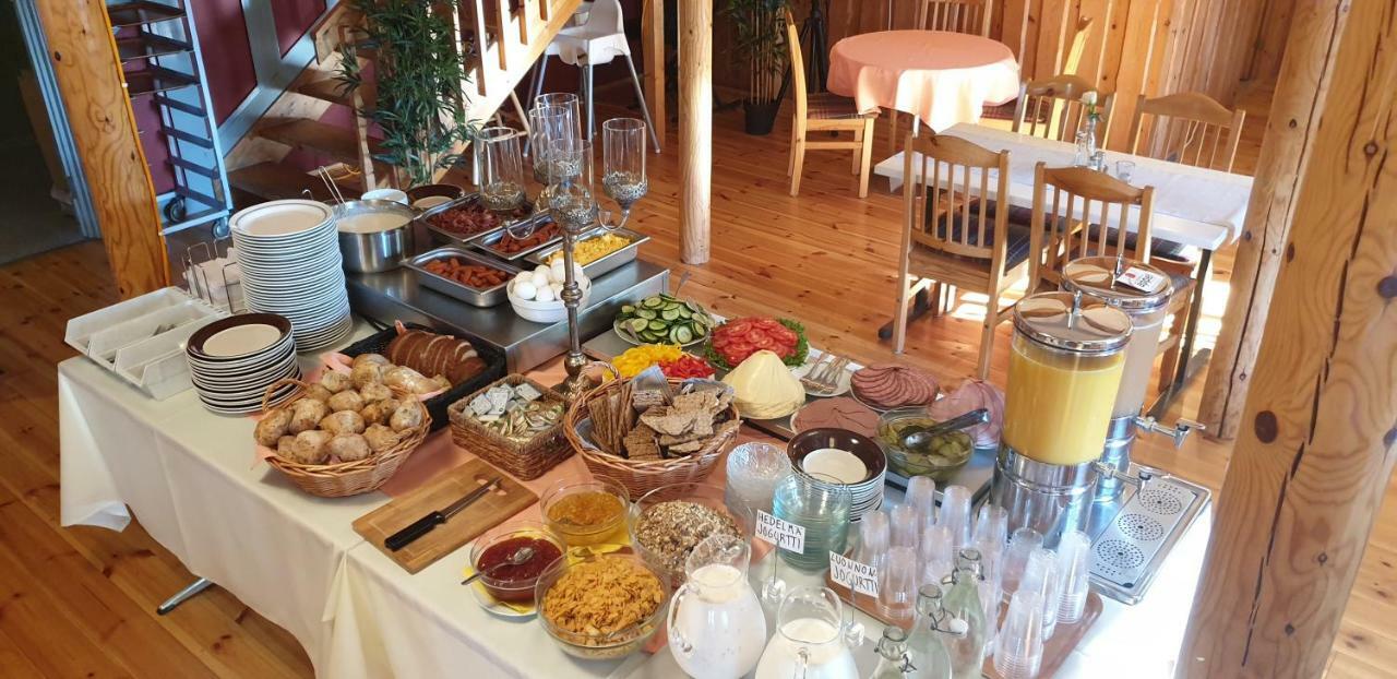 Basto Hotel & Stugby Palsbole Zewnętrze zdjęcie